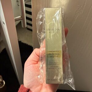 Cle De Peau Brightening Eye Serum Never Opened